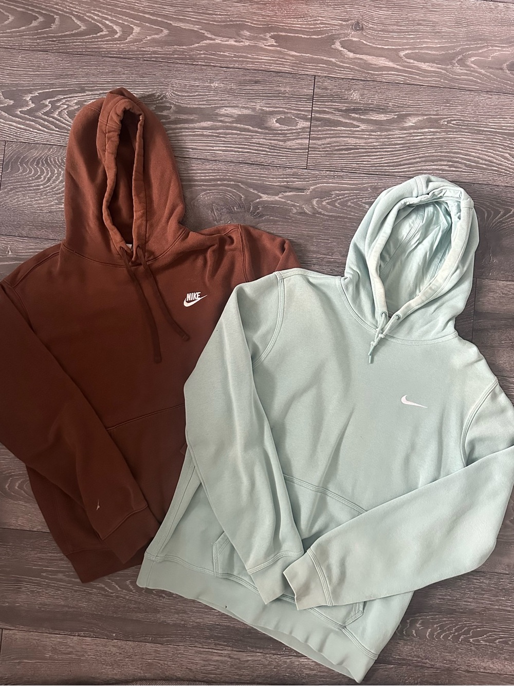 Nike Women’s Hooded Sweatshirts in Brown & Light Mint